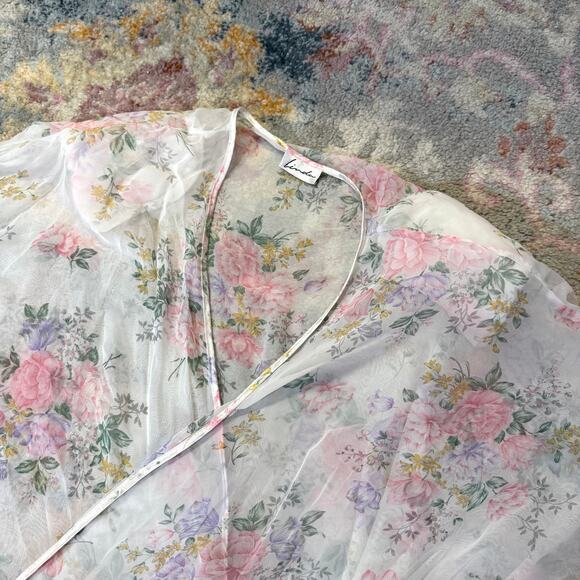 Vintage 80s sheer floral coquette robe - Picture 6 of 9